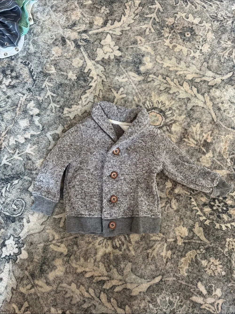 Bundle of 17 Baby Clothes